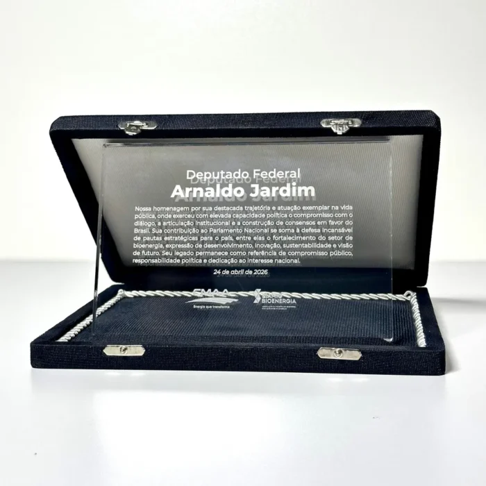 Placa de homenagem acrílico  com gravação a laser - IMGPH0012