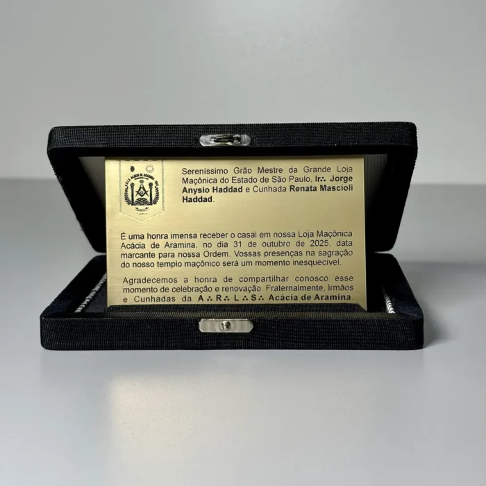 Placa de homenagem metalizada com gravação a laser - IMGPH0005