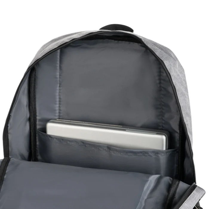 Mochila Poliéster 23L - 01825